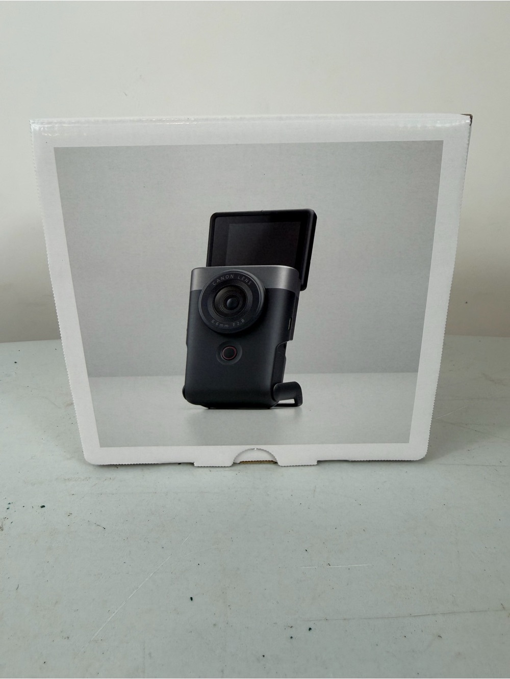 Canon PowerShot V10 Silver Compact Camera 20.9MP Wi-Fi Bluetooth HDMI